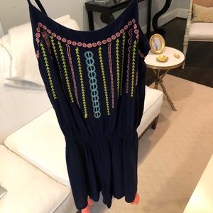 Lilly Pulitzer Beeler romper in navy. Size xs.